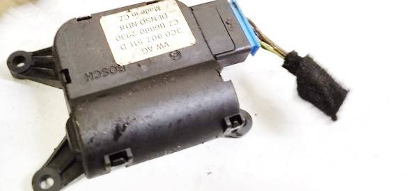3C0907511D Volkswagen Passat 2006 Heater Vent Flap Control Actuator Motor - Thumbnail 2
