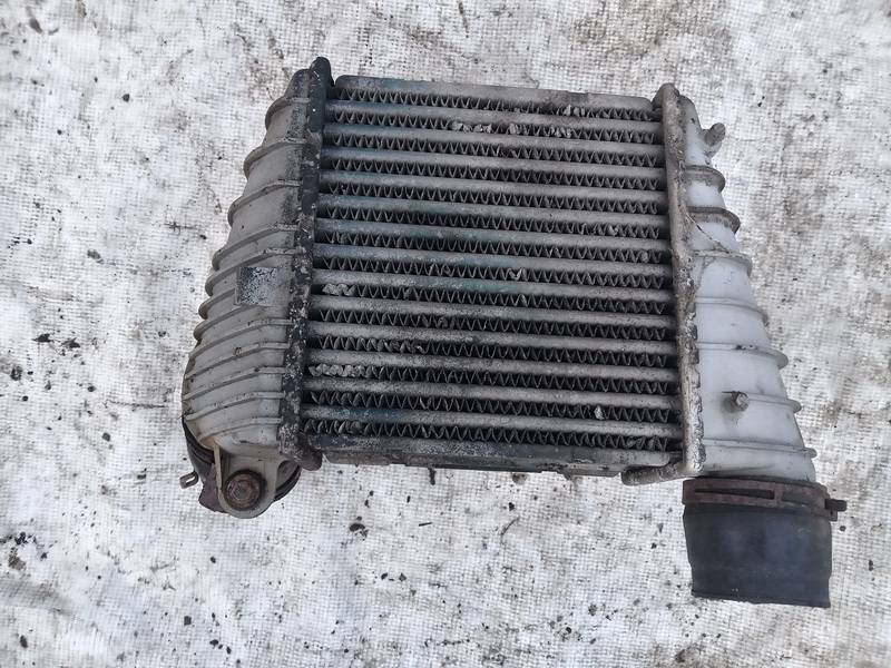 1J0145805B Skoda Octavia 1999 Радиатор интеркулера - Thumbnail 2