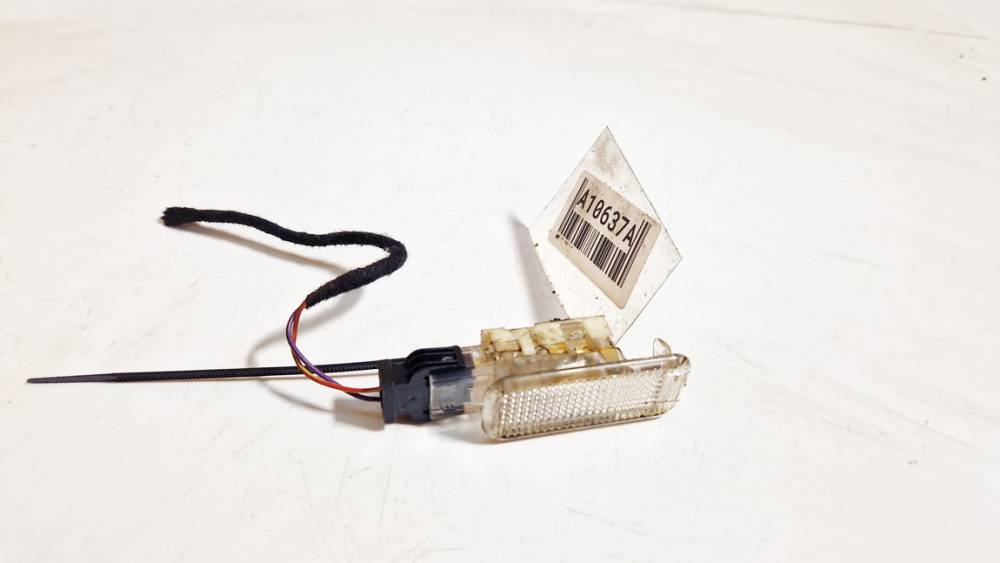 893971632 Audi A6 2005 Interior lighting