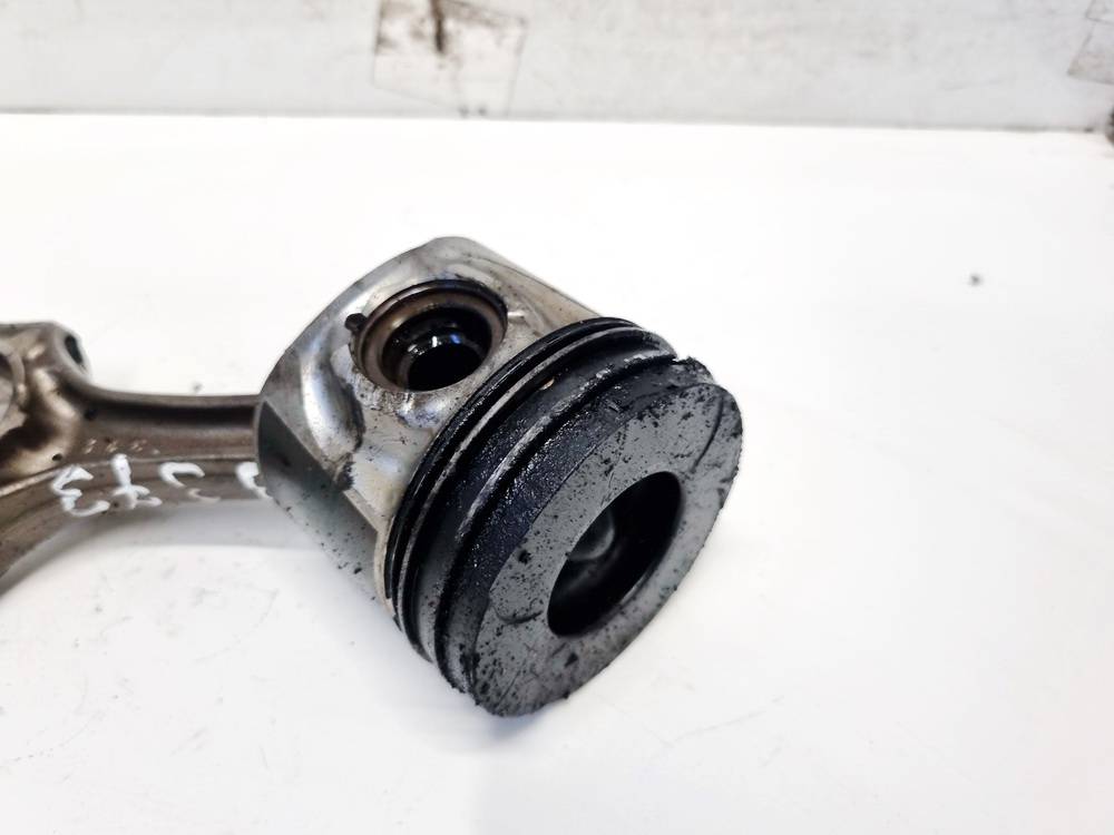 Toyota Avensis 2005 Stumoklis su svaistikliu - Thumbnail 2