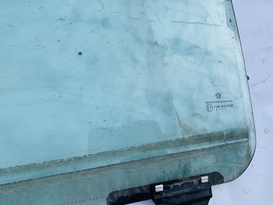 Chrysler Voyager Grand 2000 Durvju stikls - PRIEKŠA PA KREISI - Thumbnail 2