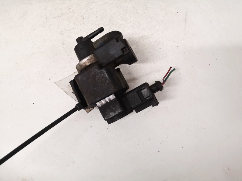 059906629A Audi A6 2005 Solenoid (elektromagnetyczny solenoid)