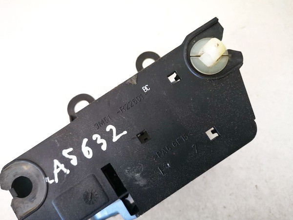 3M51R22601BC Ford Focus 2006 Door Handle Interior - REAR LEFT - Thumbnail 3