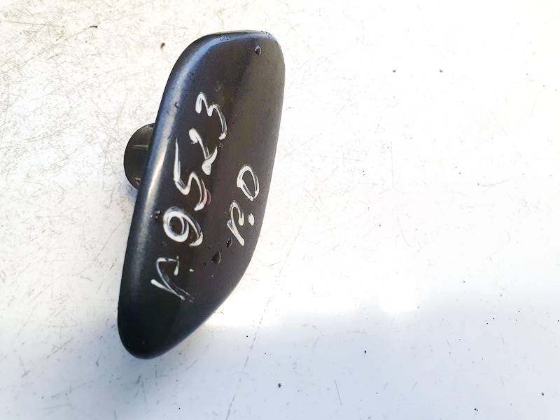 8504405050 Toyota Avensis 2006 Zaślepka spryskiwacza lampy (zaślepka spryskiwacza lampy ksenonowej) - PRZEDNIE PRAWE