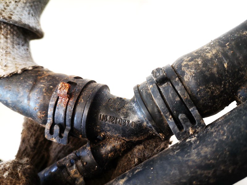 1J0121087D Volkswagen Golf 2001 Coolant Flange (Engine Coolant Thermostat Housing Cover) - Thumbnail 2