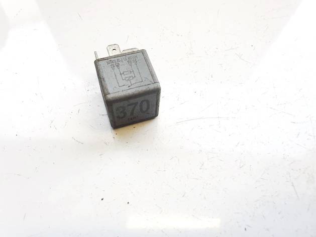 8D0951253A Volkswagen Passat 2001 Relais, Arbeitsstrom - Thumbnail 2