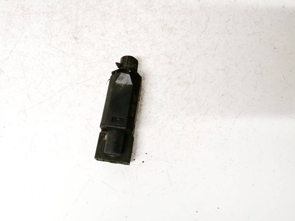 1H0MW0 Volkswagen Golf 1999 Brake Light Switch (sensor) - Switch (Pedal Contact) - Thumbnail 2