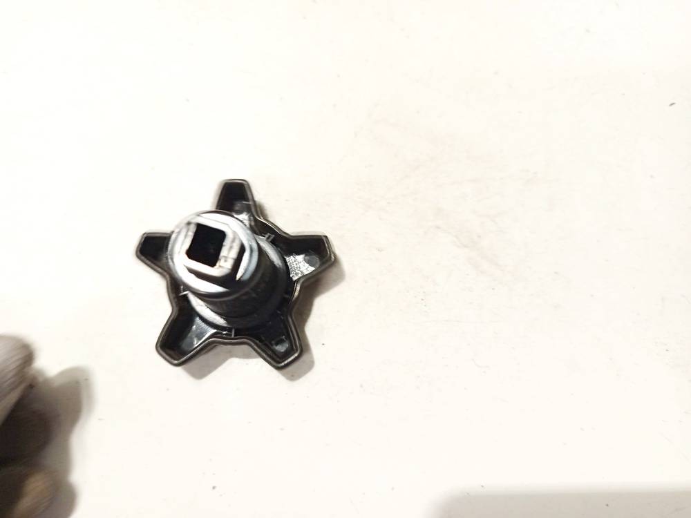 08613313 Volvo V70 2006 Salono apdaila (plastmases) - Thumbnail 2