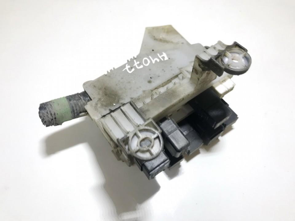 252309F915 Nissan Almera 2000 Fuse box