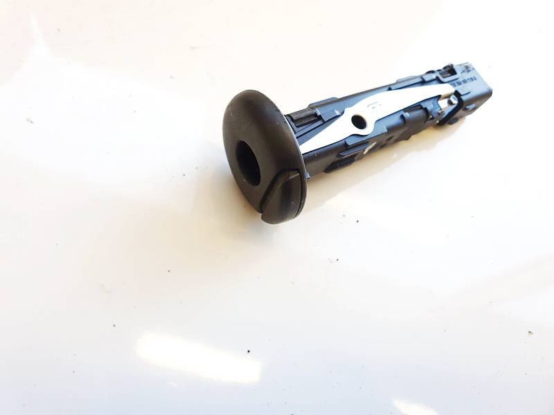 1K0881939B Skoda Octavia 2005 PLASTICOS-Otros repuestos del interior - Thumbnail 3