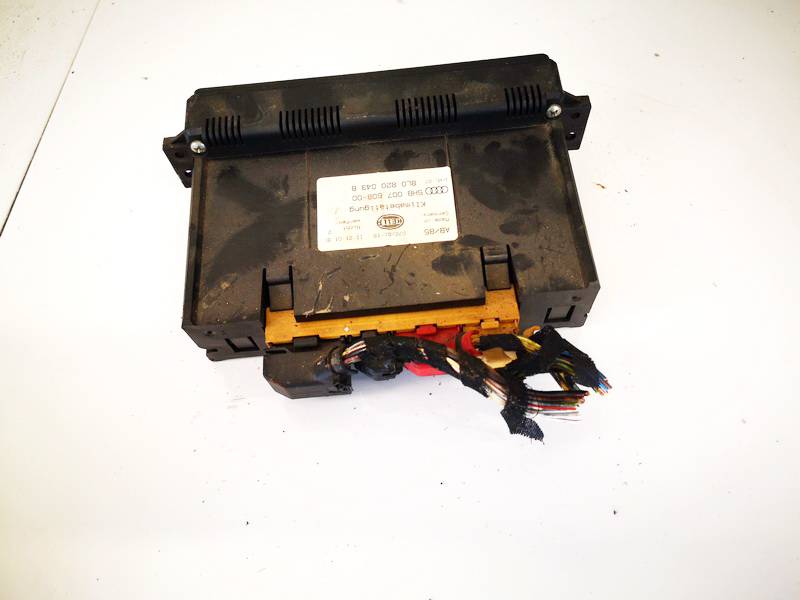 8L0820043B Audi A4 1997 Climate Control Panel (heater control switches) - Thumbnail 2