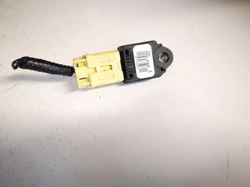 8983102020 Lexus IS - CLASS 2006 Srs Airbag crash sensor