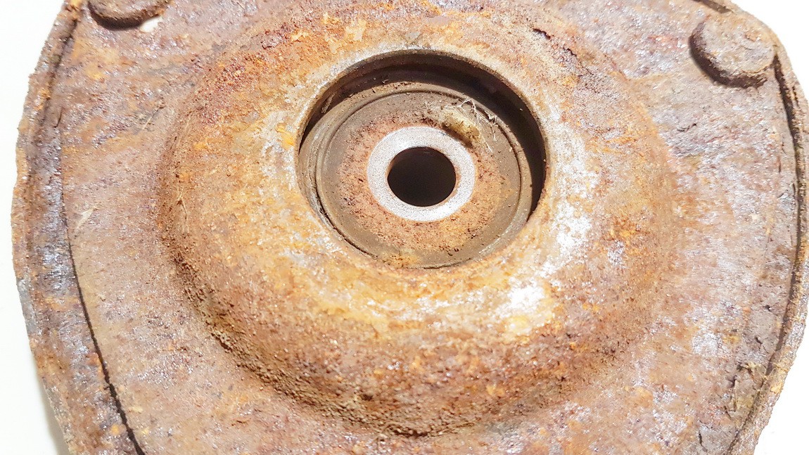 Mitsubishi Space Wagon 1999 Amortizatoriaus atrama P.D. - Thumbnail 3