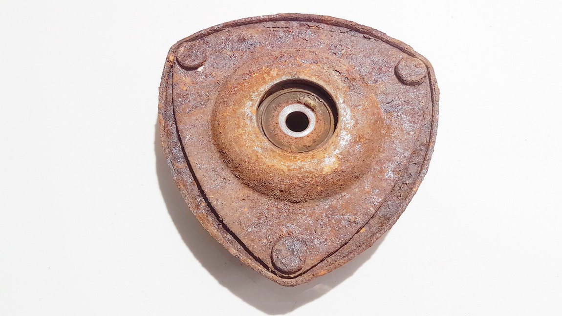 Mitsubishi Space Wagon 1999 Amortizatoriaus atrama P.D. - Thumbnail 2