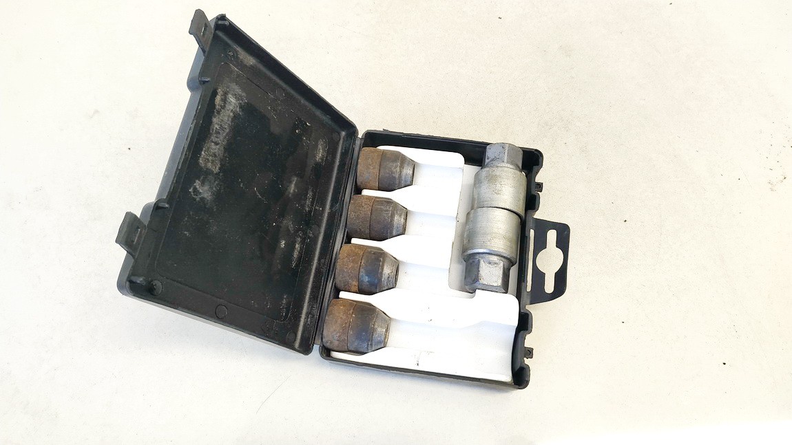 SP022170 Mitsubishi Colt 2006 Vehicle Wheel Nuts kit - Thumbnail 2