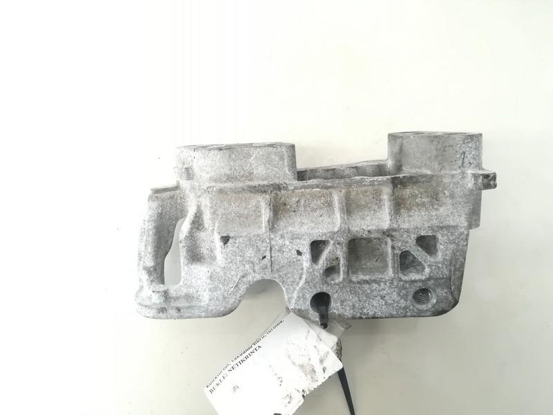3M516030AF Volvo V60 2011 Engine Mount Bracket and Gearbox Mount Bracket
