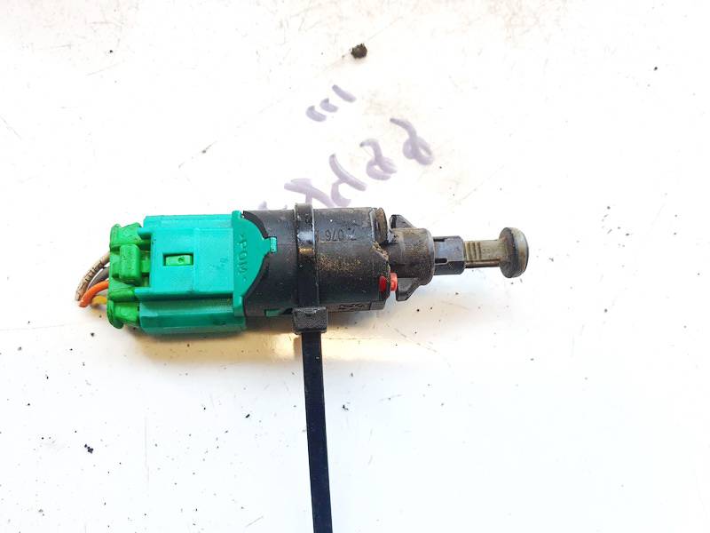 9650688480 Citroen C4 2007 Czujnik świateł hamulca (przekaźnik-klakson)