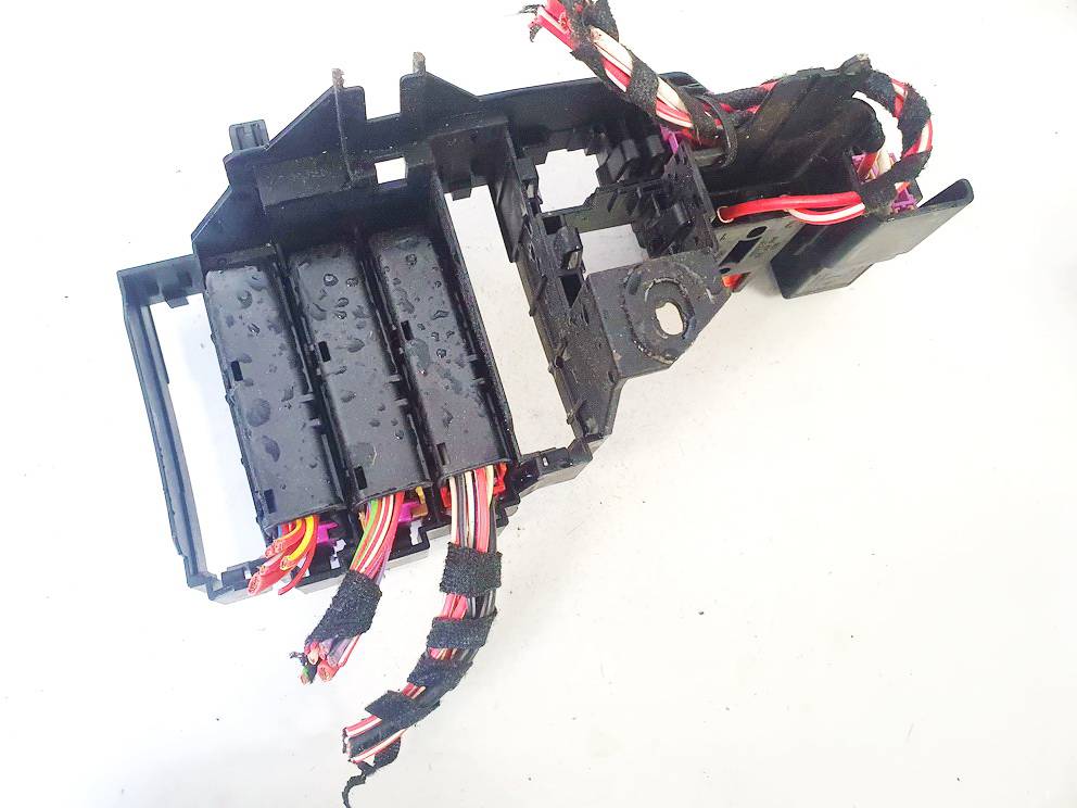 8K0971845A Audi A4 2009 Fuse box - Thumbnail 3