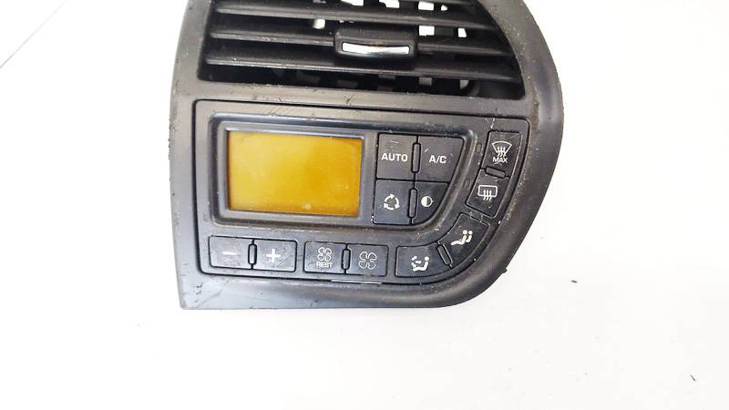9650868977 Citroen C4 Grand Picasso 2006 Climate Control Panel (heater control switches)
