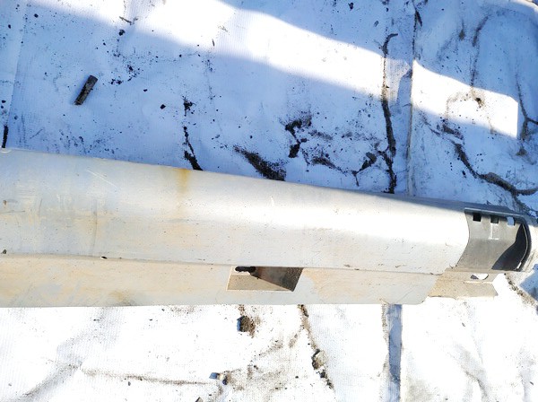 Volkswagen Passat 2006 Left Sill Moulding - Thumbnail 3