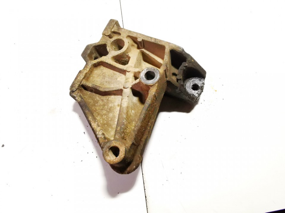 1J0199117P Volkswagen Golf 1996 Engine Mount Bracket and Gearbox Mount Bracket - Thumbnail 2