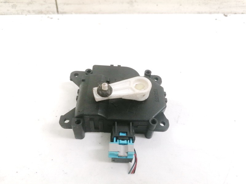 MF1138002810PLS Toyota Avensis 2013 Lämmittimen läppämotor - Thumbnail 2