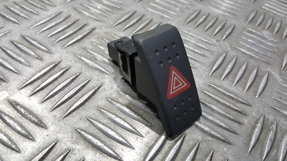 NILES06019 Nissan Micra 2005 Hazard switch