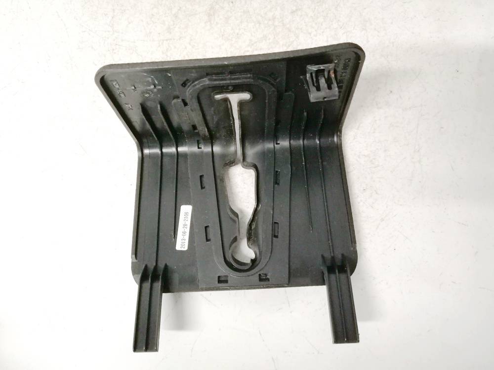 276S0A4200 Hyundai i30 2008 garniture intérieure - Thumbnail 2