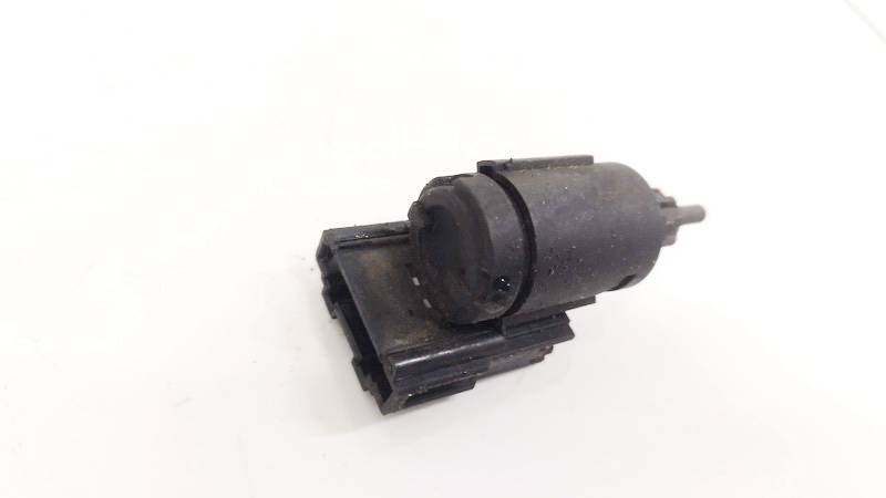 3B0945511C Volkswagen Golf 1998 Stabdziu zibintu daviklis (rele-varlyte) - Thumbnail 3