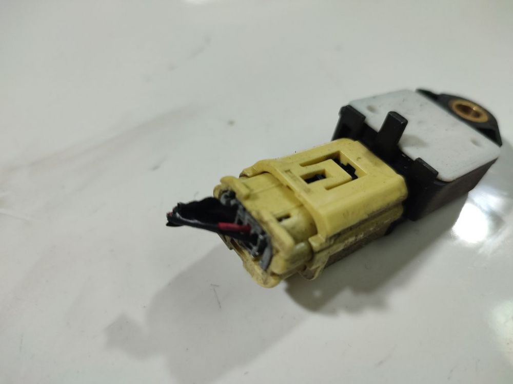 898310D010 Toyota Yaris 2007 Srs Airbag crash sensor - Thumbnail 2