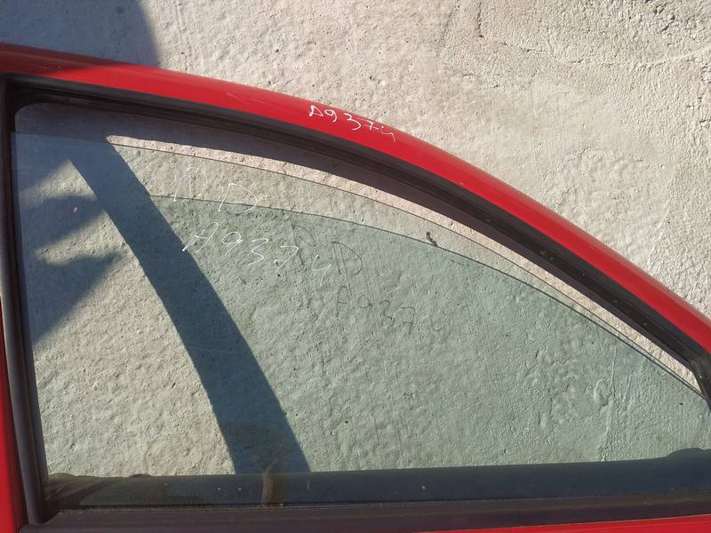 AS2 Volkswagen Golf 1999 Door-Drop Glass - FRONT RIGHT