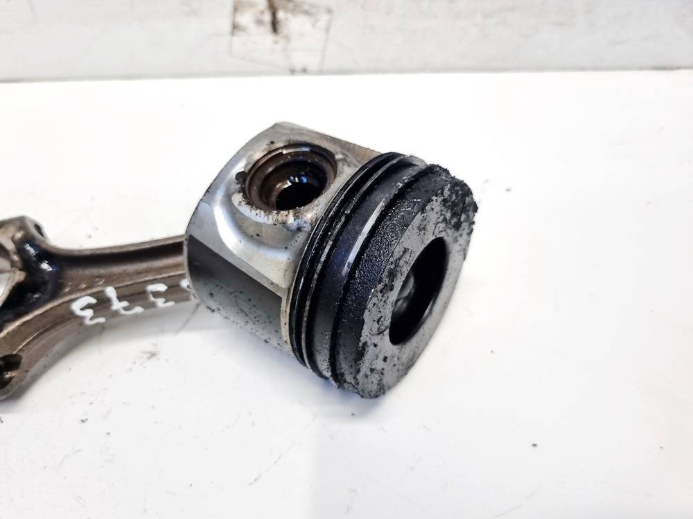 Toyota Avensis 2005 Stumoklis su svaistikliu - Thumbnail 2