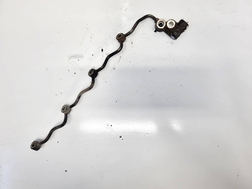 Toyota Avensis 2011 Kuro vamzdelis