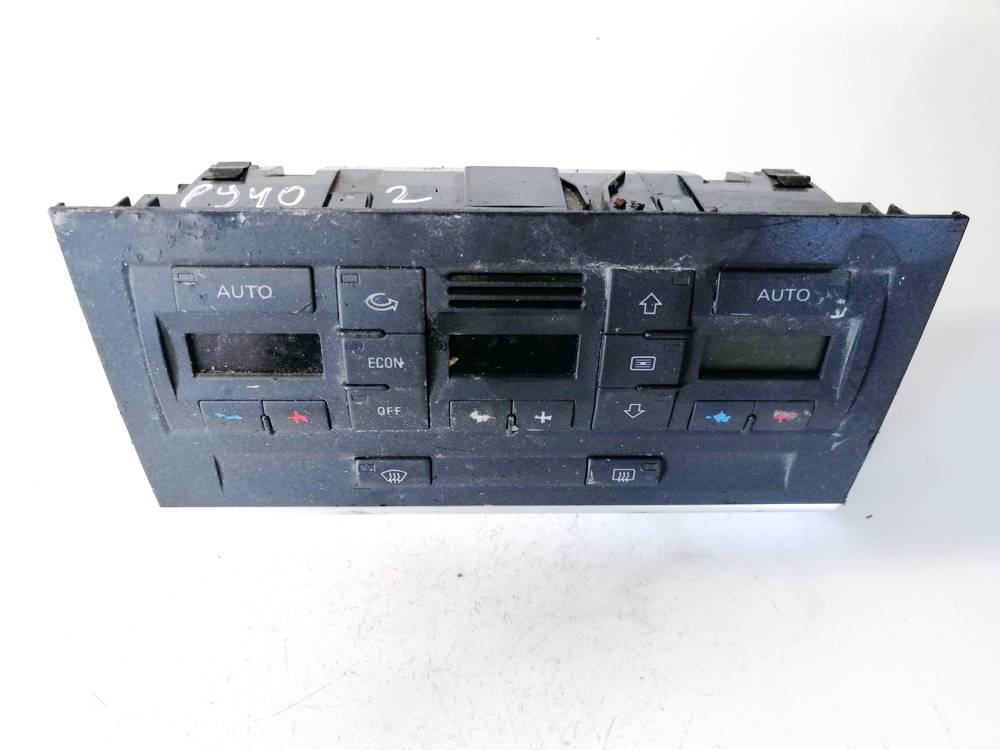 8E0820043AA Audi A4 2003 Panel sterowania klimatyzacją (przełączniki ogrzewania)