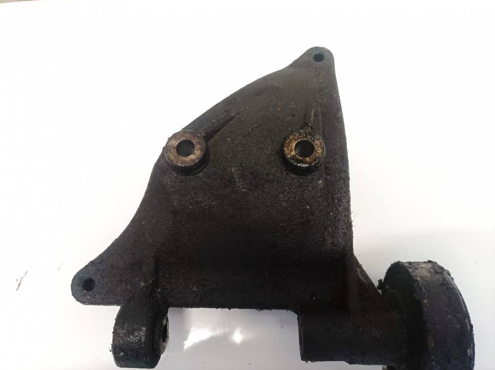 059260885F Audi A4 2003 Variklio kronsteinas ir Greiciu dezes kronsteinas - Thumbnail 3