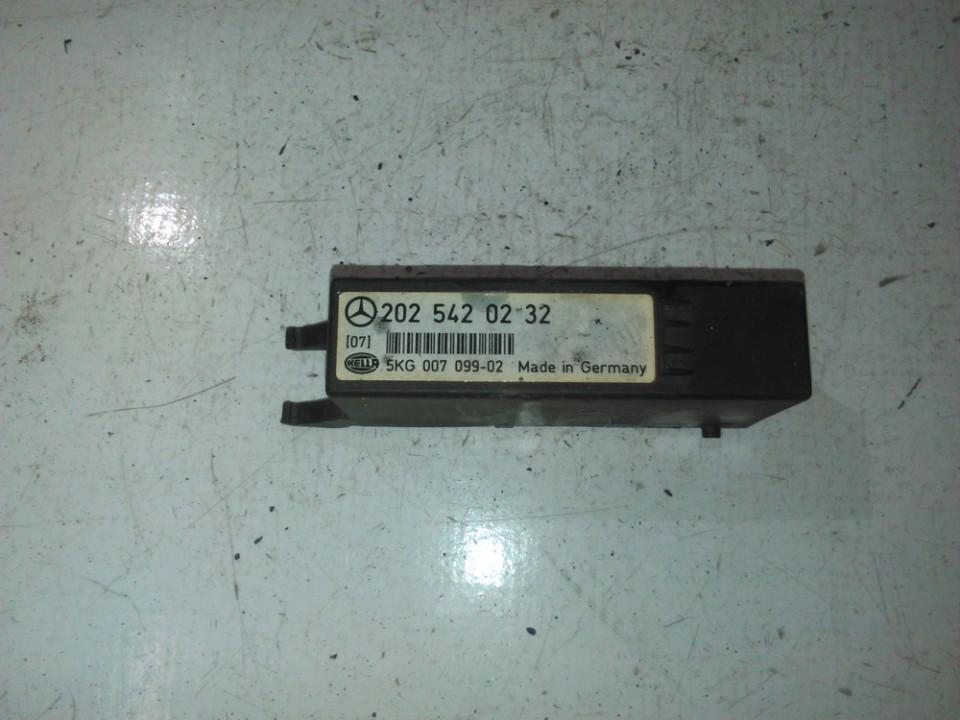 2025420232 Mercedes-Benz C-CLASS 1997 Other computers