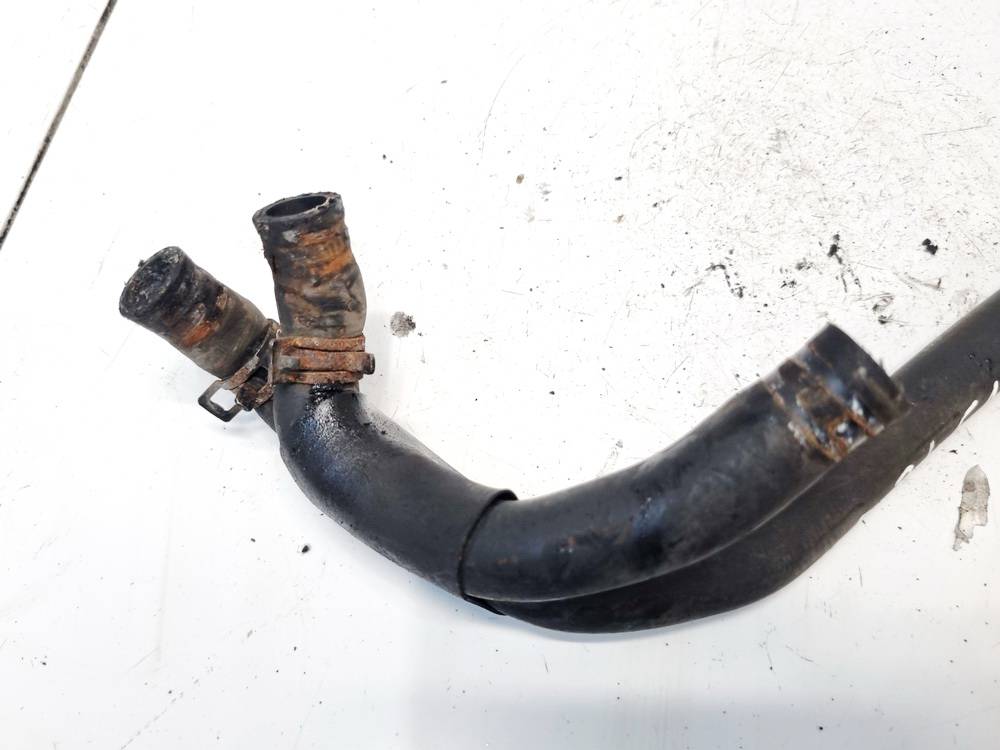 6Q0121086N Skoda Fabia 2005 Vandens slanga - Thumbnail 3