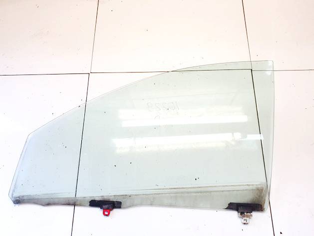 AS2 Toyota Yaris 2003 vitre de porte avant Gauche