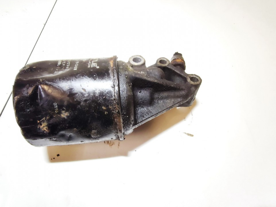 Toyota Corolla Verso 2002 Oil filter adapter (bracket - flange, Oil Filter Housing) - Thumbnail 3