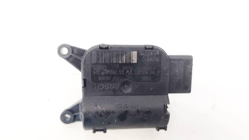 0132801337 Volkswagen Touran 2004 Heater Vent Flap Control Actuator Motor - Thumbnail 2