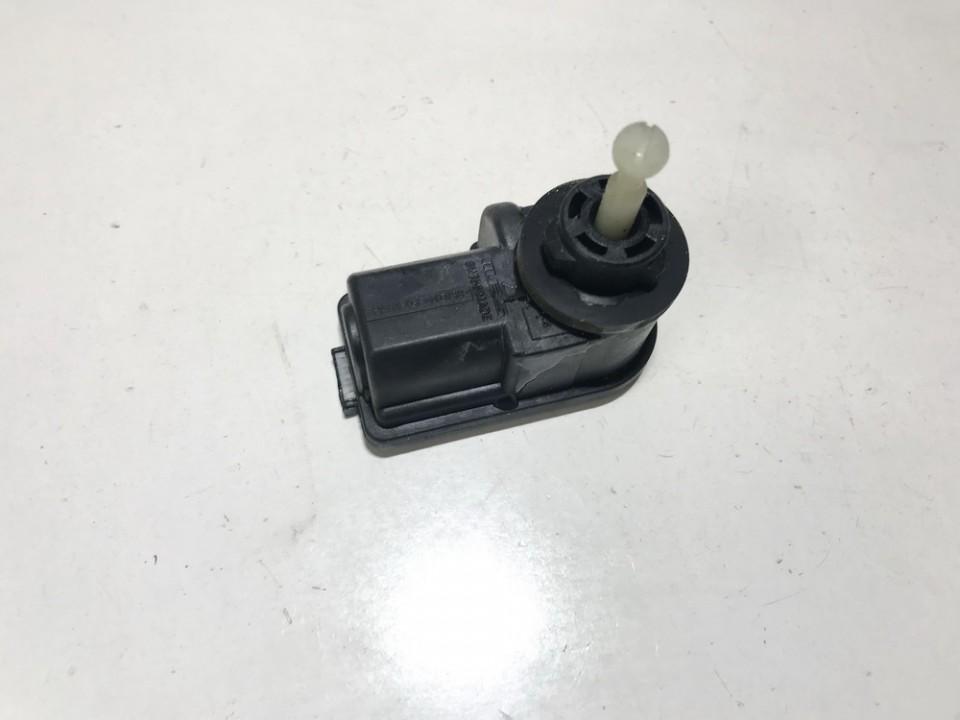 4M5X13K198AA Ford Focus 2005 Zibinto aukscio reguliatorius (korektorius) - Thumbnail 2