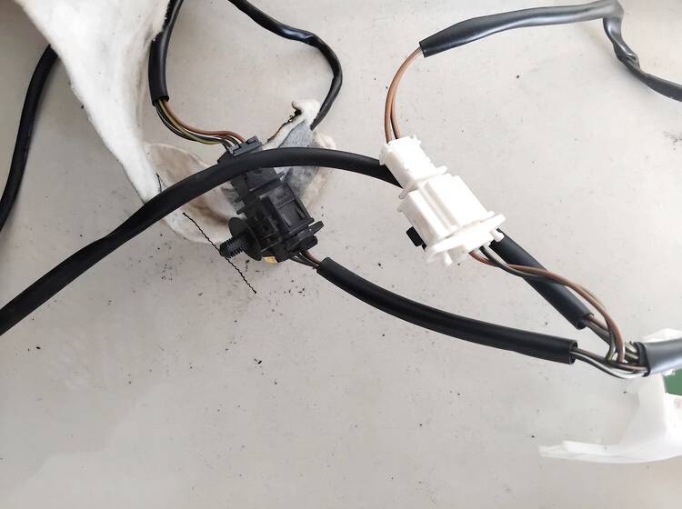 3B0963556B Volkswagen Passat 2002 Sedynes sildymo elementas - Thumbnail 2