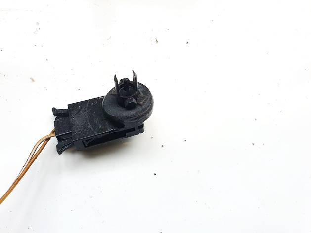 1H0907543A Volkswagen Passat 1998 Intake Air Temperature Sensor (Cabin Air Temperatur) - Thumbnail 3