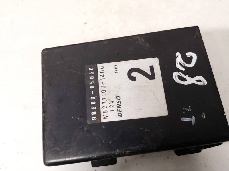 8865005060 Toyota Avensis 1999 Other computers - Thumbnail 2