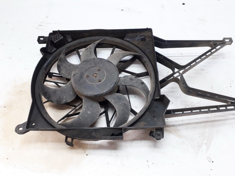 130303246 90570740 Diffuser, Radiator Fan Opel Astra 1999 0.0L 23EUR EIS00824899 Used Auto