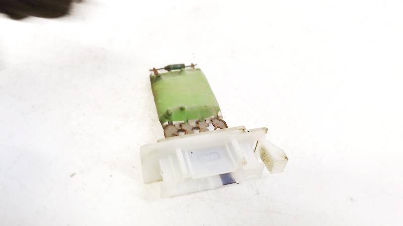 Volkswagen Golf 2011 Heater Resistor (Heater Blower Motor Resistor) - Thumbnail 2