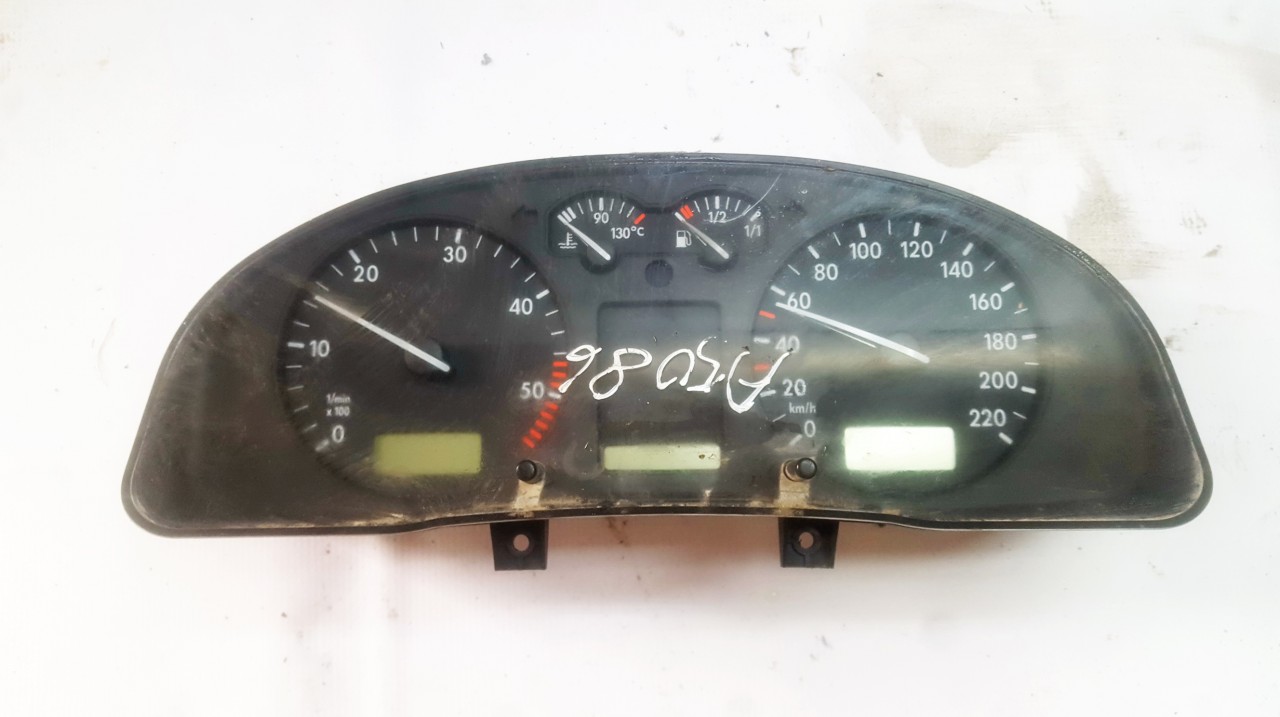 09051940090 Volkswagen Passat 1997 Speedometers - Cockpit - Speedo Clocks Instrument