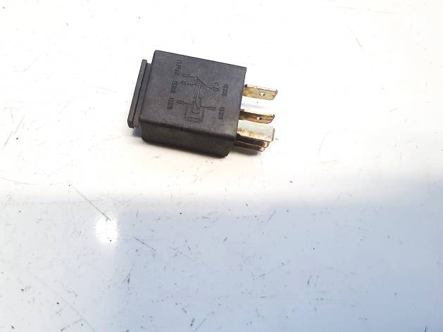 8Z0951253 Audi A3 2005 Relay module - Thumbnail 3