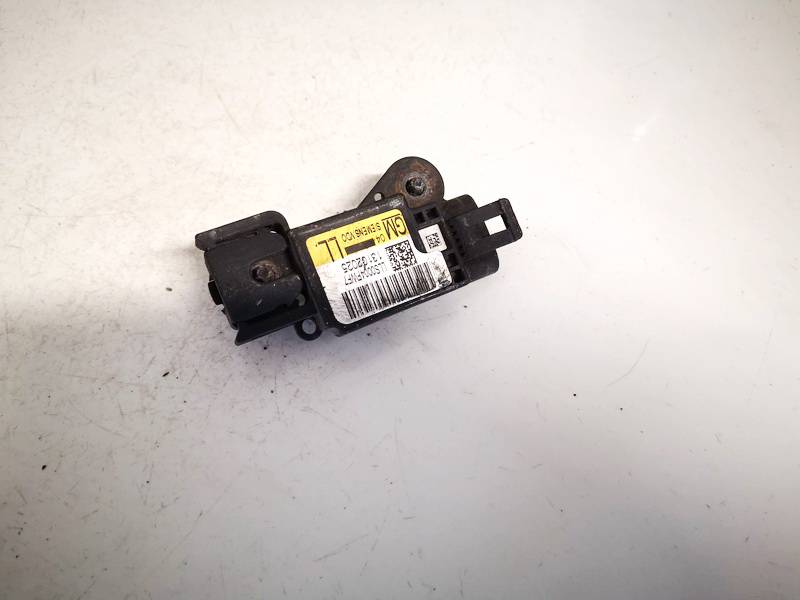 13102025 Opel Signum 2003 SRS-turvatyynyn anturi