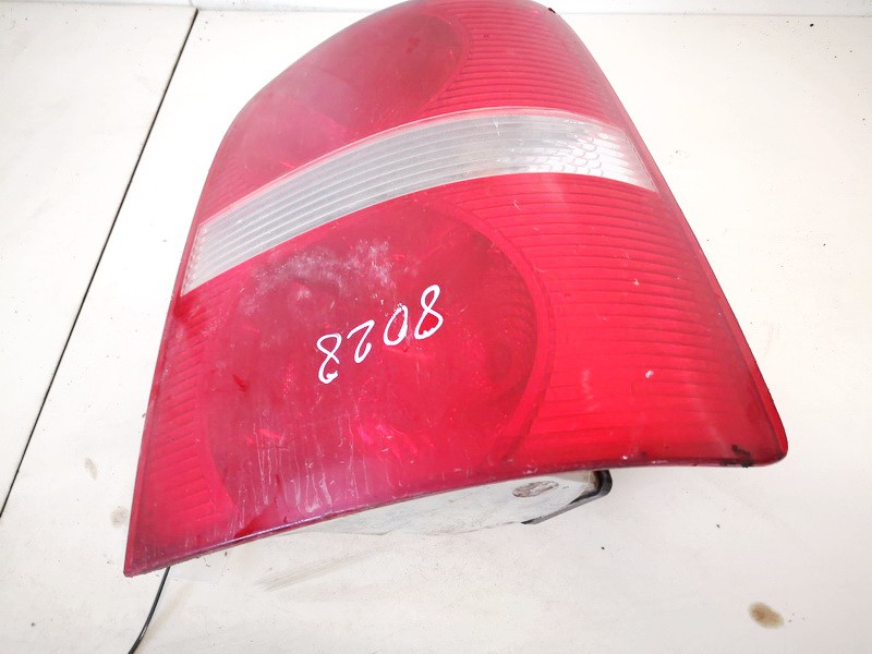 1T0945096C Volkswagen Touran 2004 Feu arrière à droite